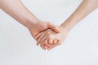 Reiki - Distant Healing. Holding Hands